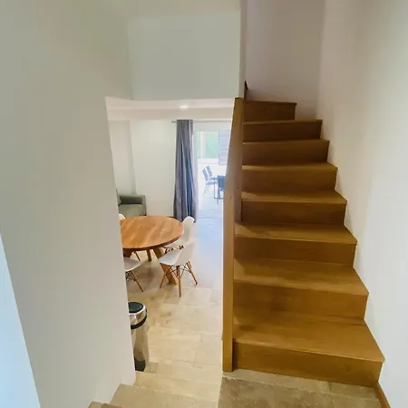 Petite Maison Dans La Colline A 2kms De La Ferienhaus Carqueiranne