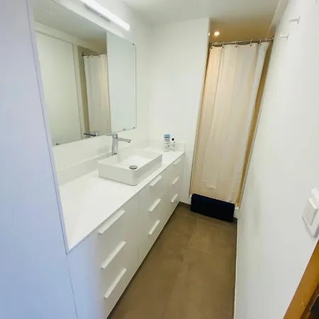 Petite Maison Dans La Colline A 2kms De La * Carqueiranne